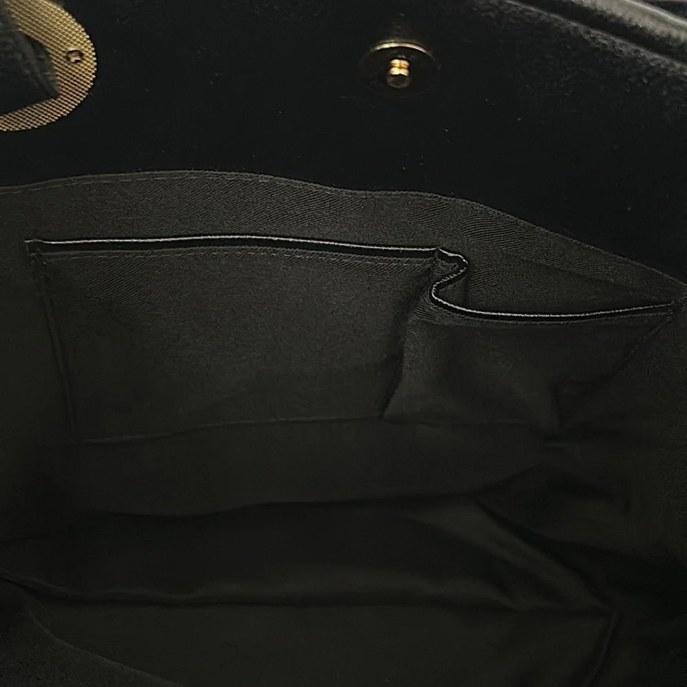 The Bradford Exchange Chicago Cubs Messenger Bag Purse 🐻🐻 - Picture 7 of 9